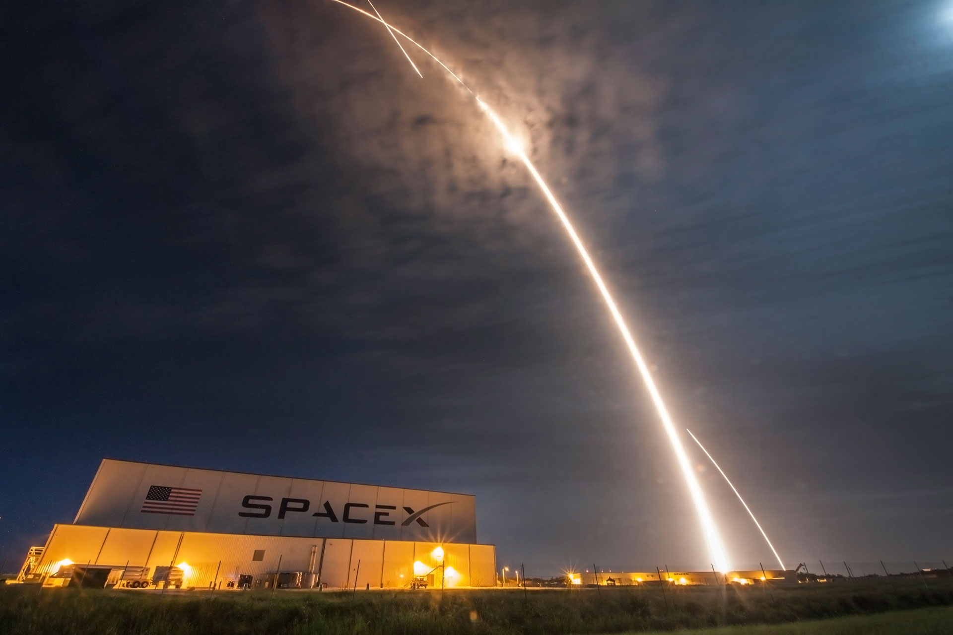 SpaceX CRS 9 rocket launch
